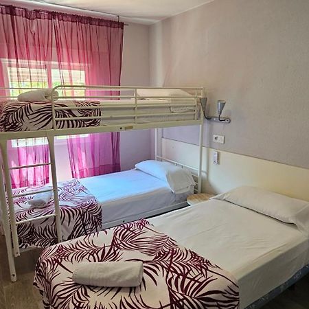 Hostal La Cabana Salou Zewnętrze zdjęcie