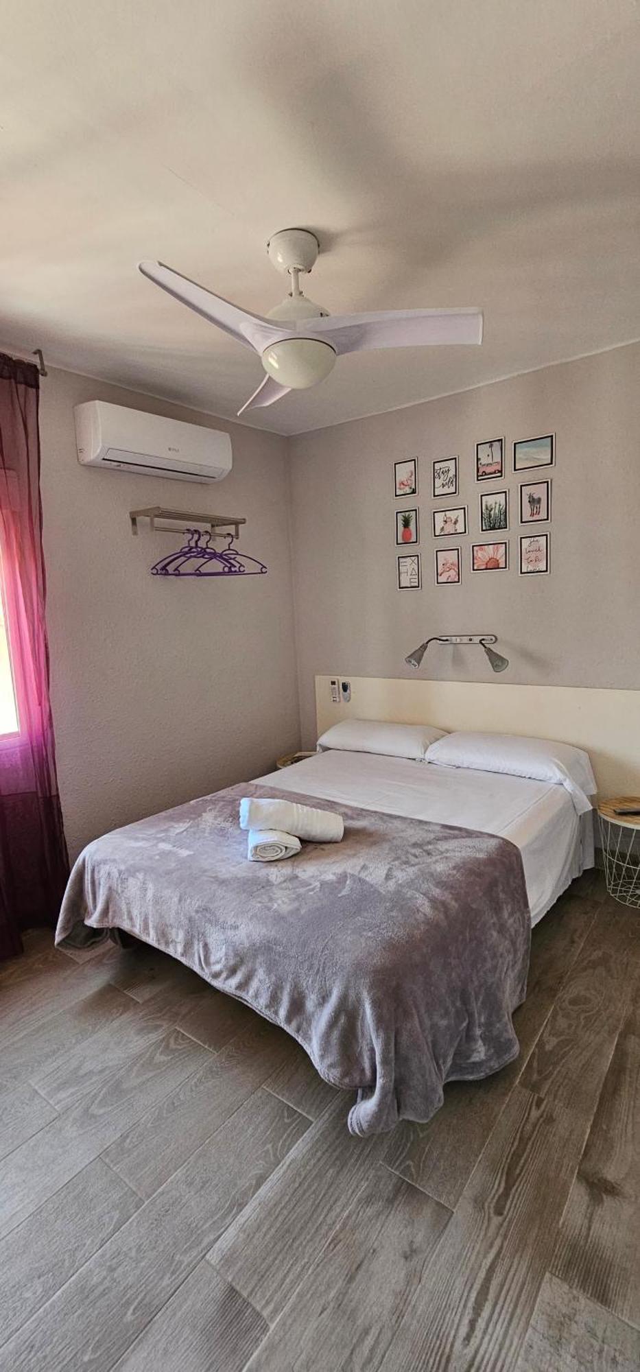 Hostal La Cabana Salou Zewnętrze zdjęcie